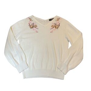Marble Waltz cream colored floral embroidered sweater. Made in Japan size Large